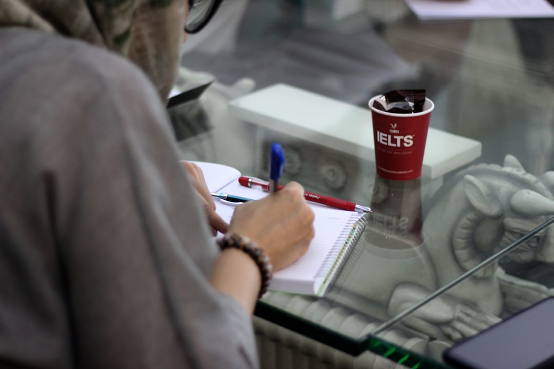 Exploring Freelance Jobs for English Speakers: Opportunities Await